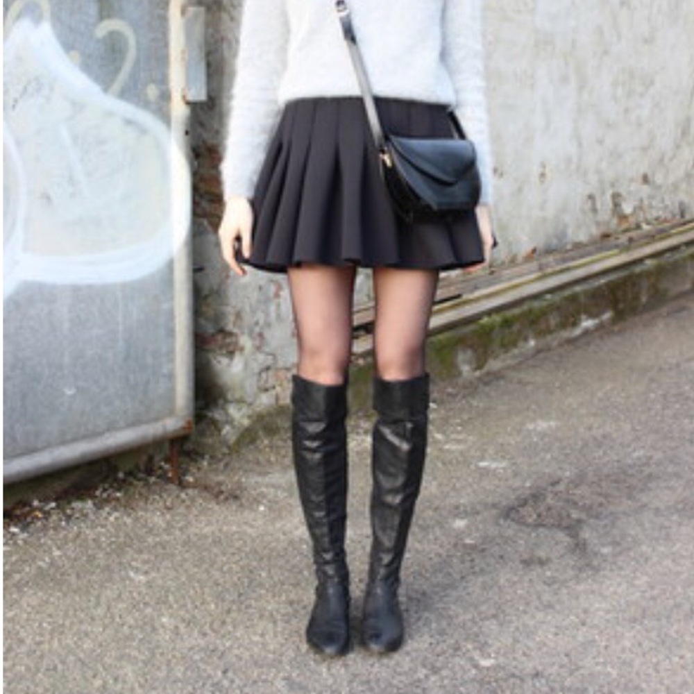 H&M Pleated Scuba Skirt